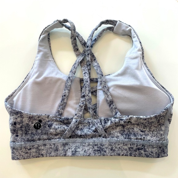 Lululemon Sports bra - Size 4 - Picture 2 of 2